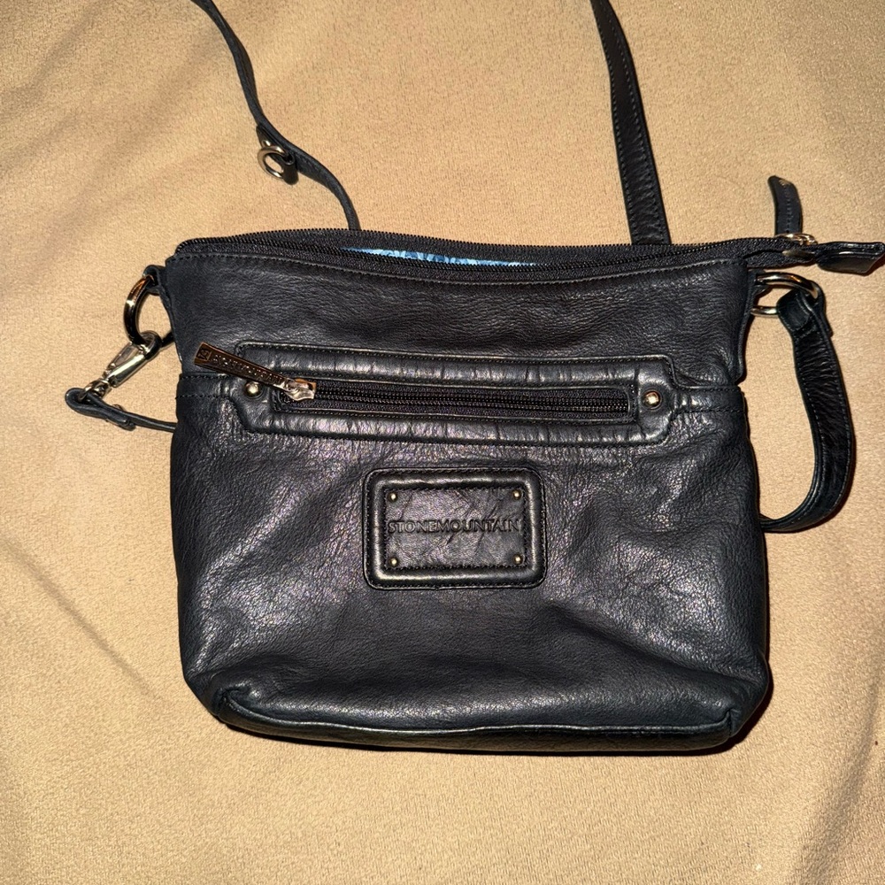 Stone Mountain Accessories Black Crossbody Bag